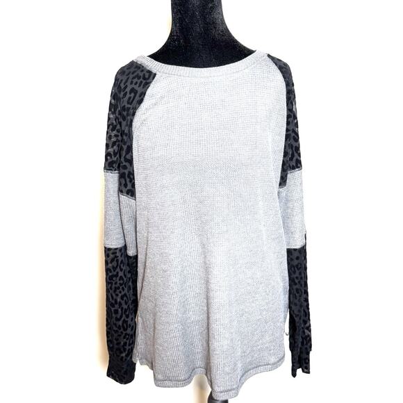 Kori Animal Thermal Long Sleeve Tee Top Heather Grey Black Sheer Velvet S new - Picture 4 of 9